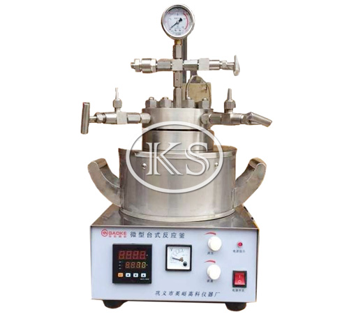 ΢ͷ(yng)  С͸߉(yng)